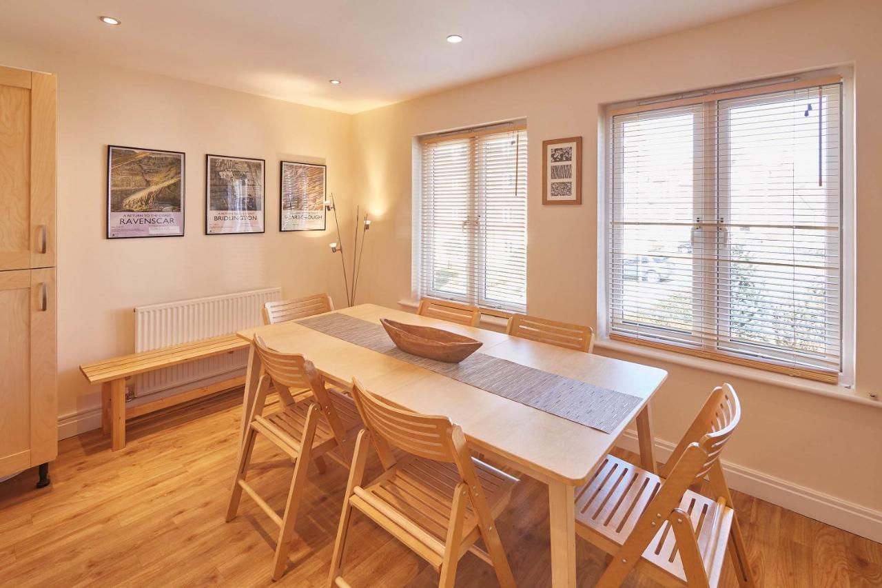 Host & Stay - The Scuttlebutt Townhouse Whitby Eksteriør billede
