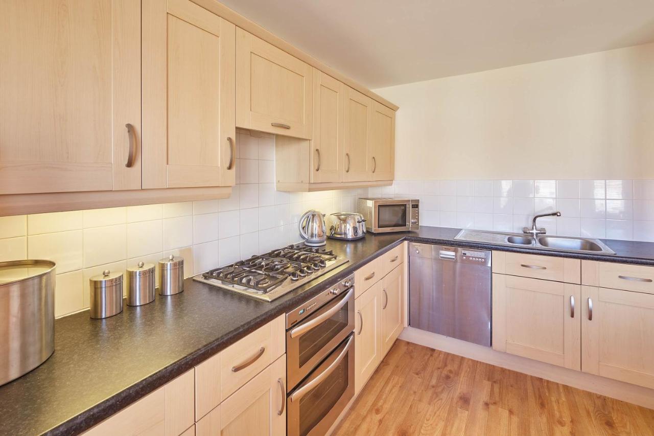 Host & Stay - The Scuttlebutt Townhouse Whitby Eksteriør billede
